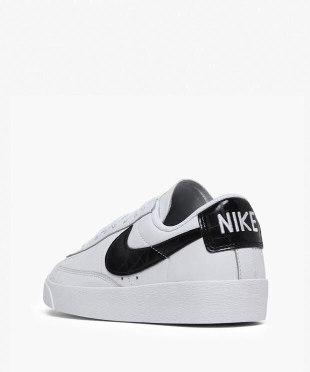 blazer sneaks up