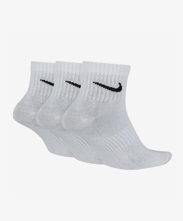 resm Nike Everyday Lightweight Training Ankle Socks