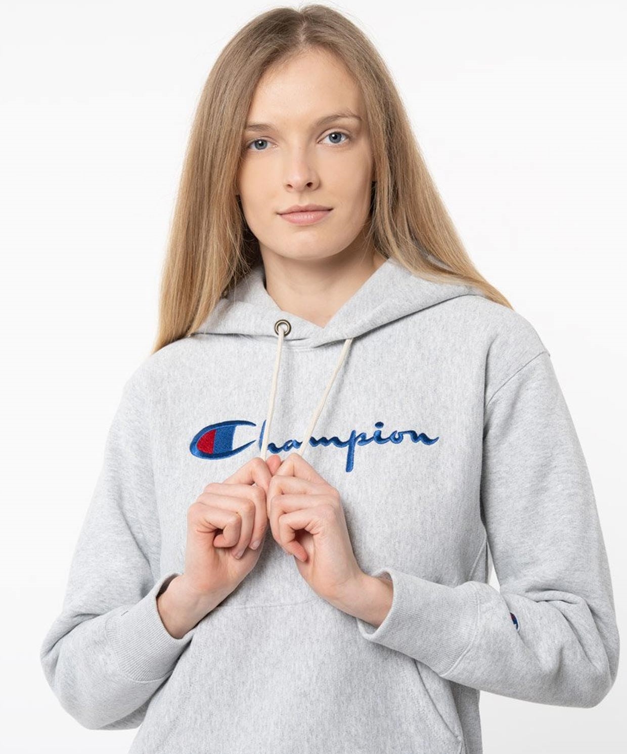 champion sweatshirt sneaks up