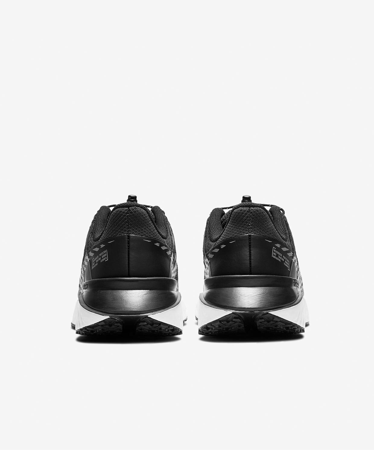w nike legend react 3 shield