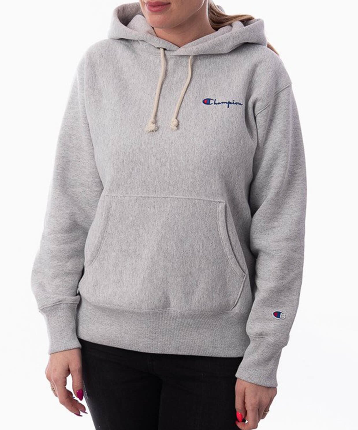 champion sweatshirt sneaks up