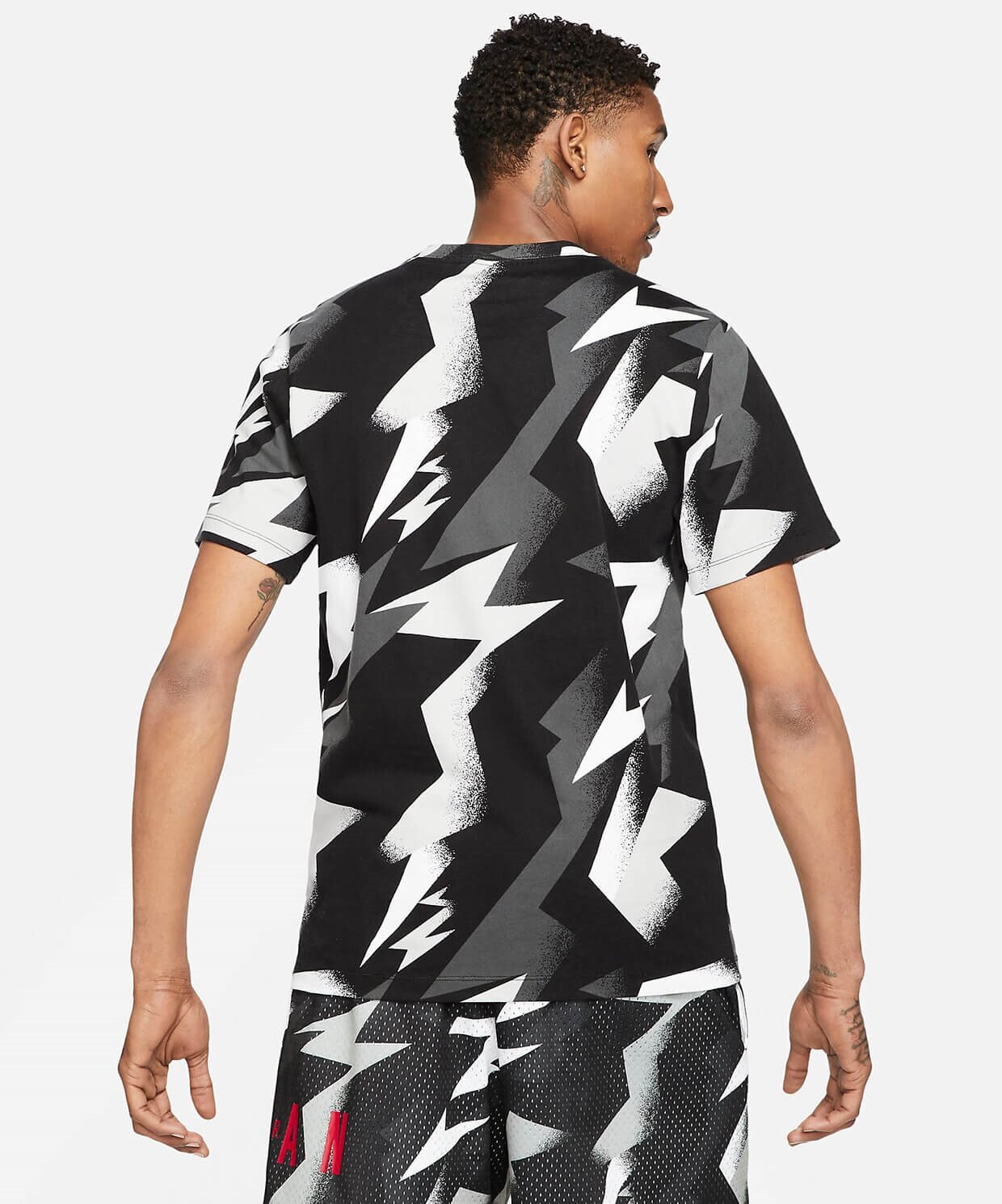 jumpman air aop ss crew