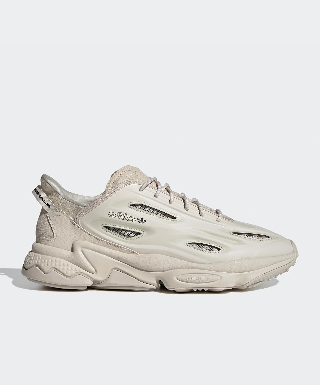 Женские кроссовки adidas Ozweego Celox по цене 13850.0 | Sneaks.kg