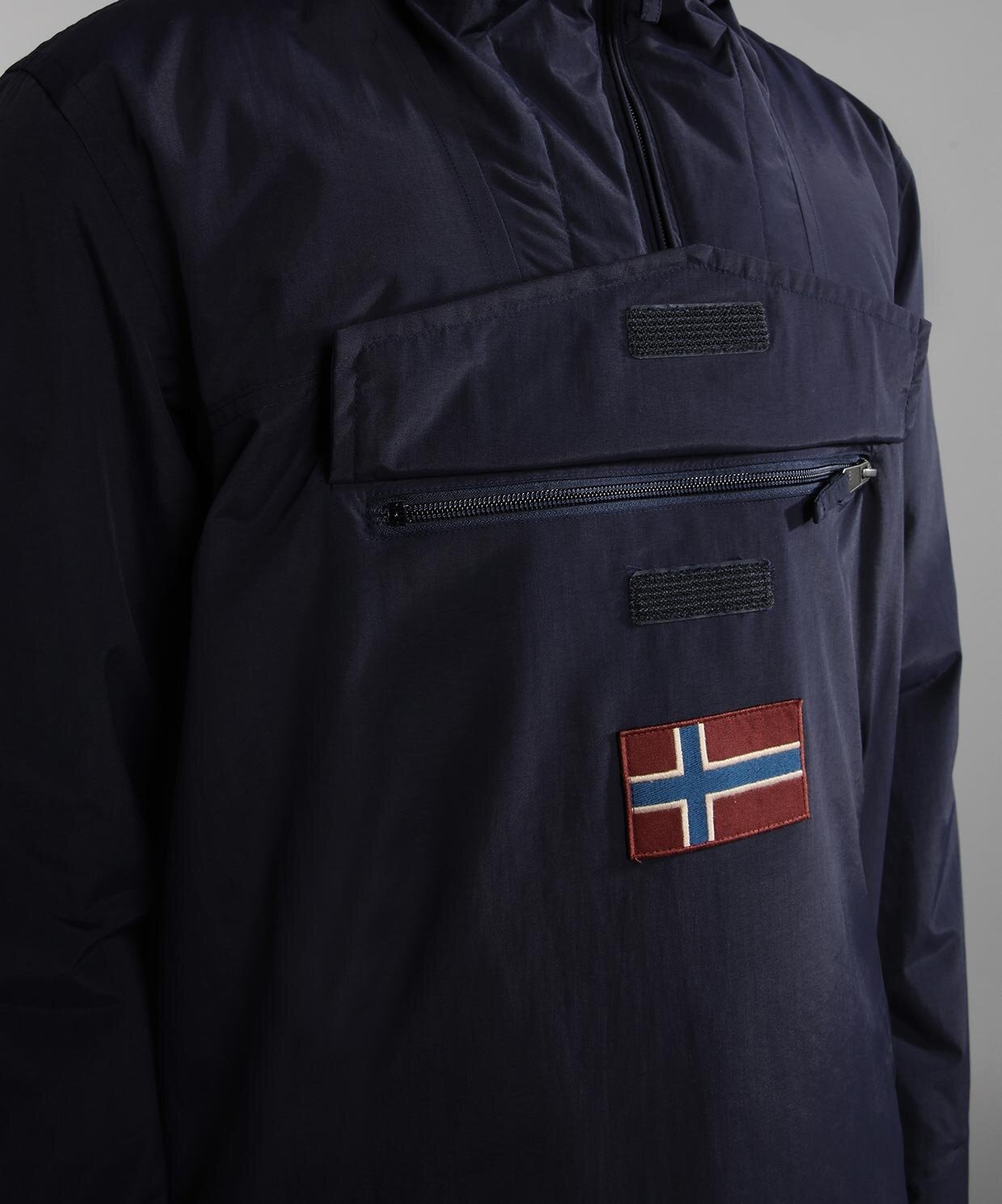 resm Napapijri Rainforest Winter 3