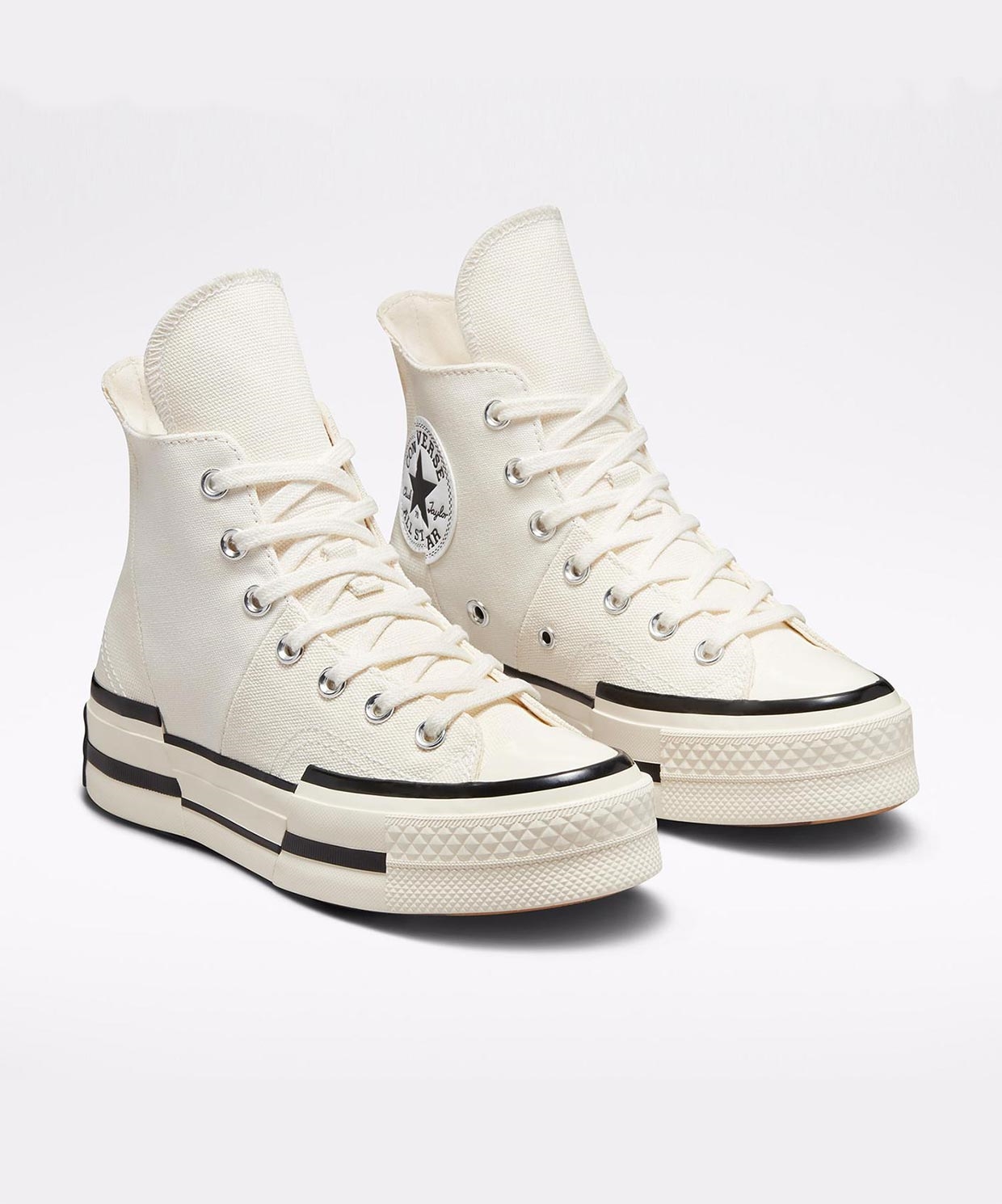 resm Converse Chuck 70 Plus Canvas