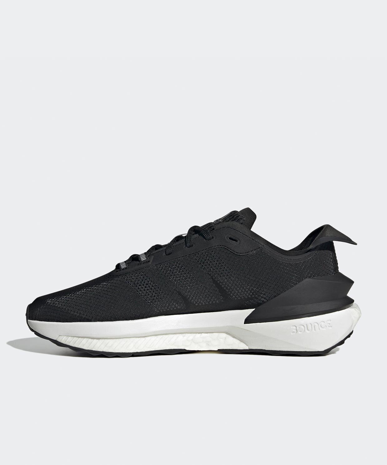 resm adidas Avryn