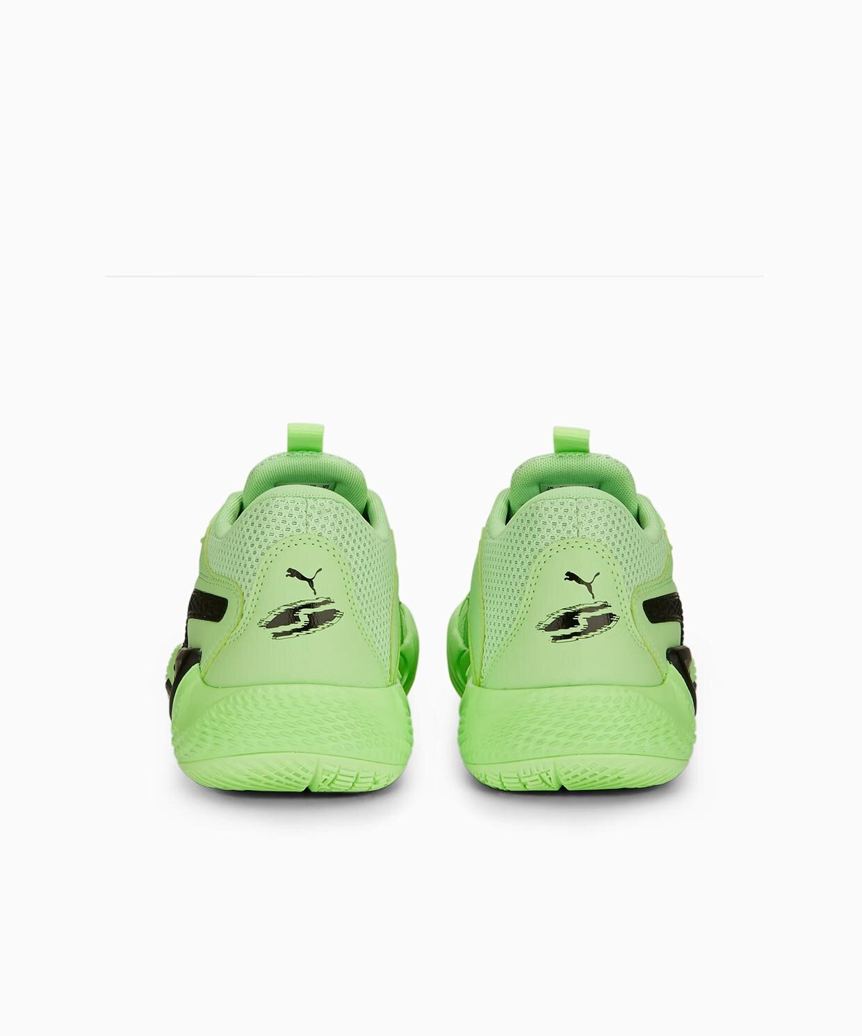 Neon green clearance pumas