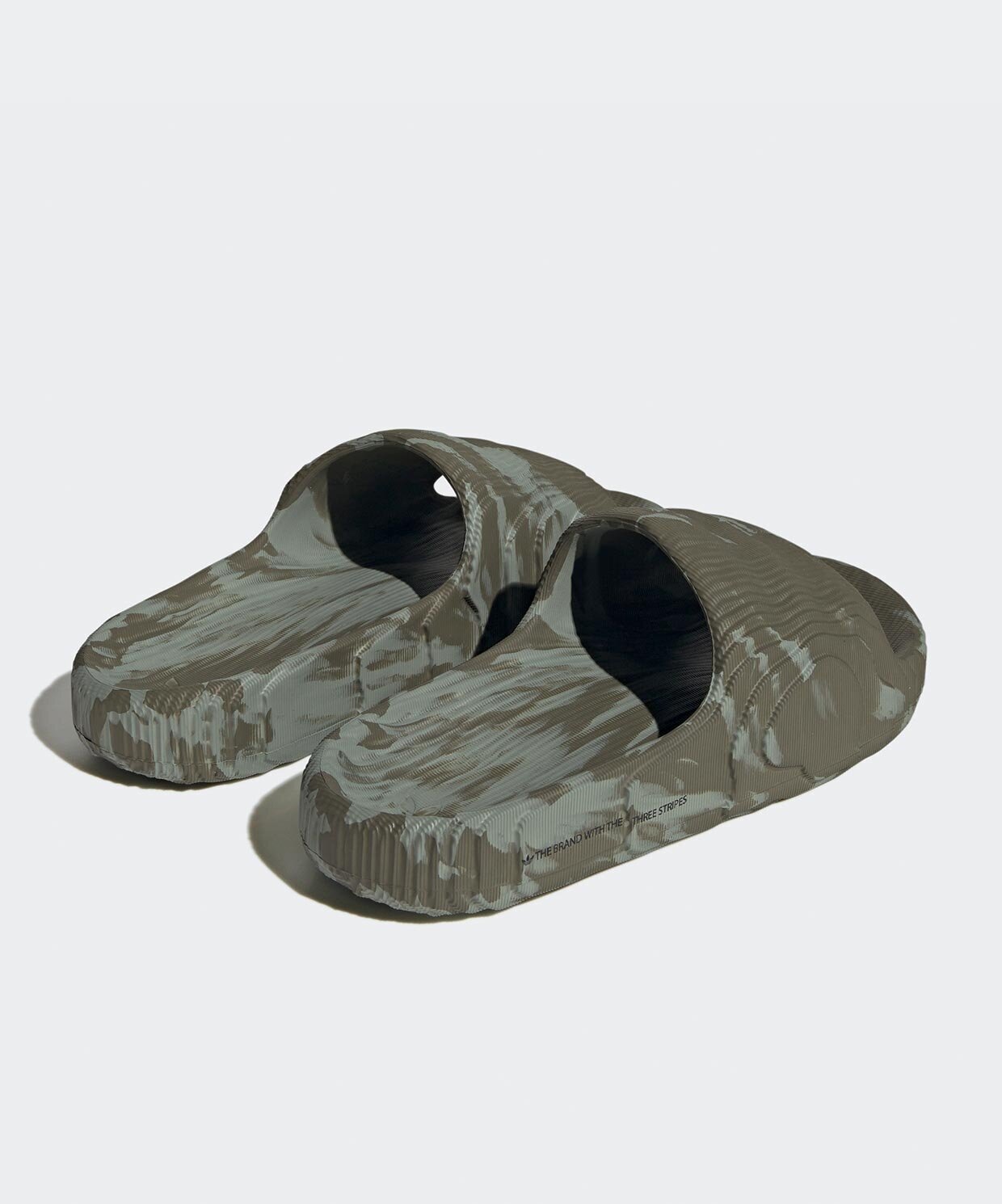 resm adidas Adilette 22