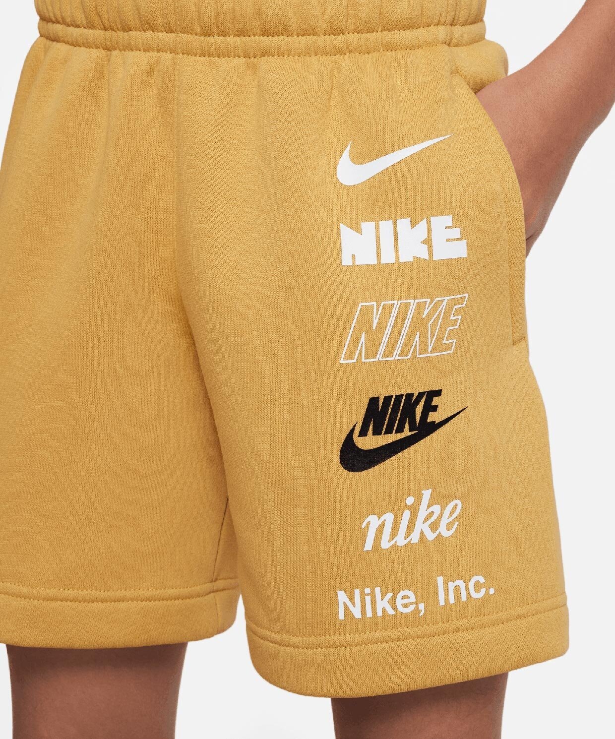 resm Nike Sportswear Shorts