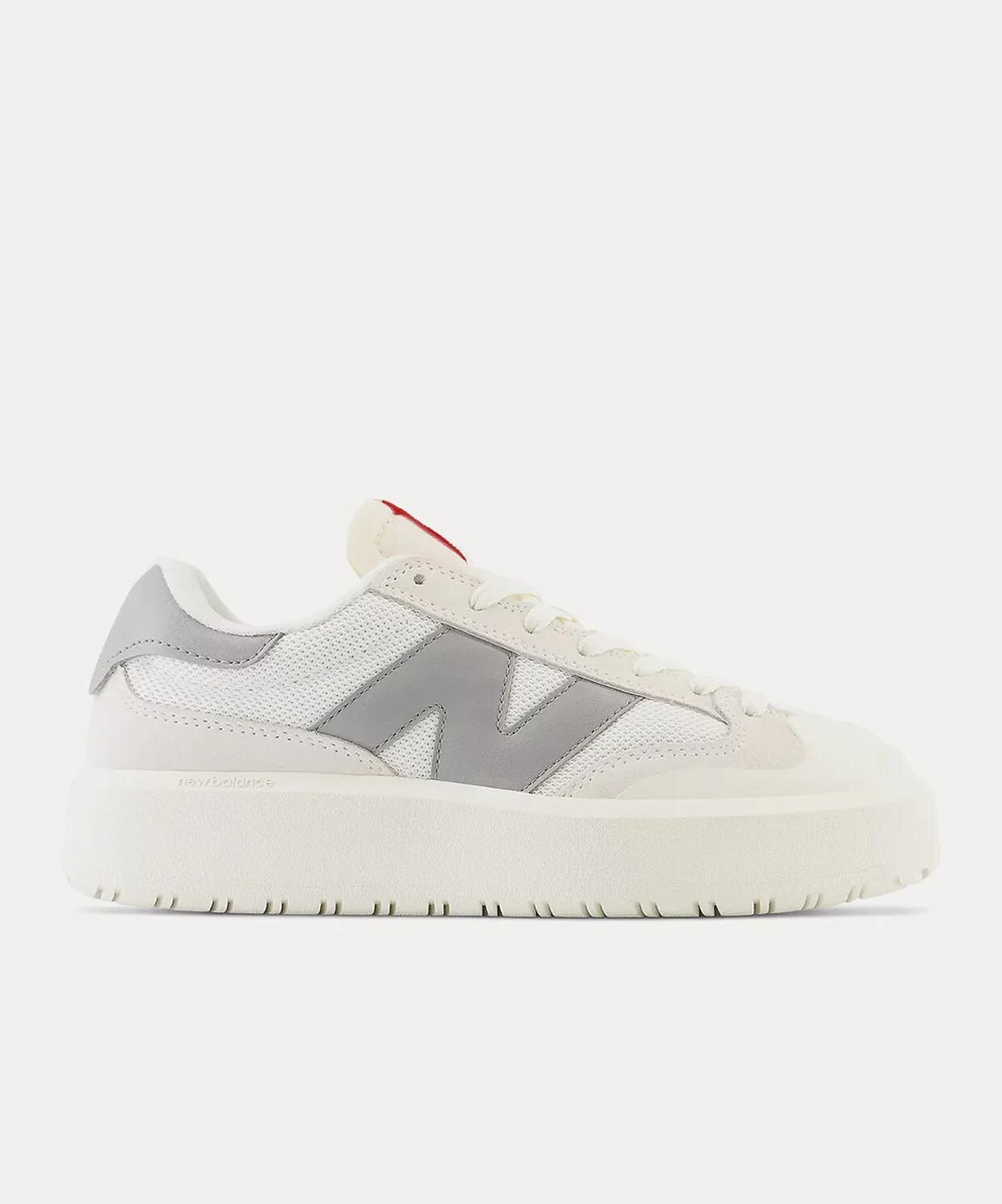 New Balance 302 Lifestyle Womens Shoes