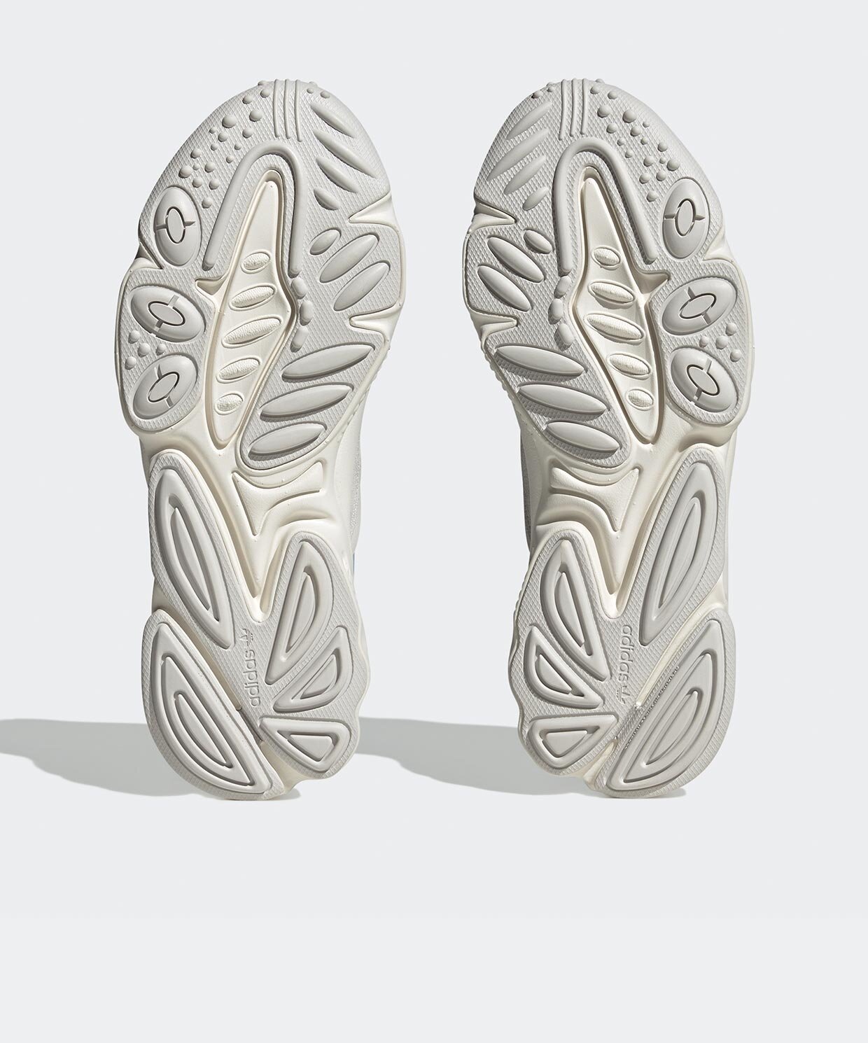 adidas Ozweego