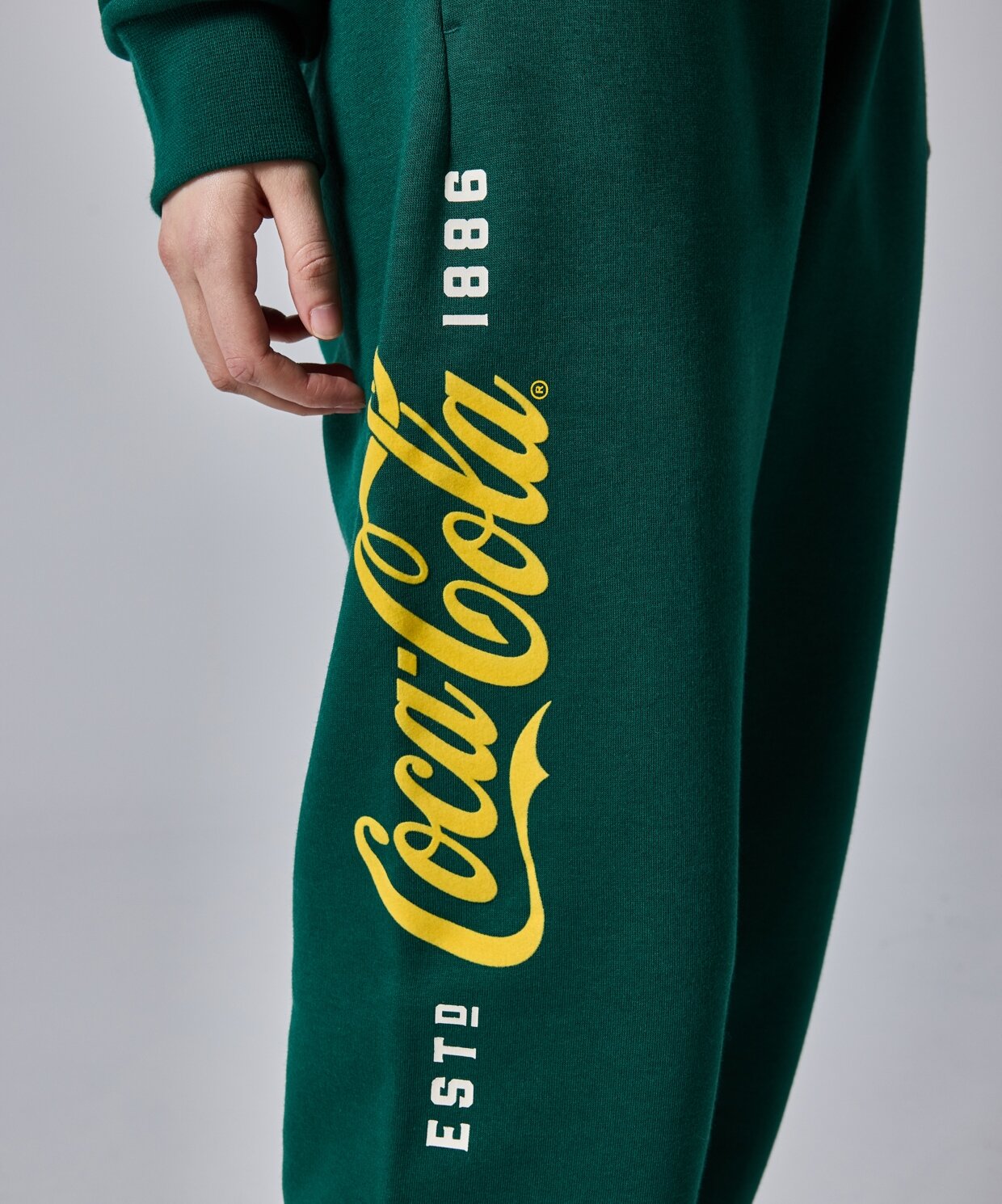 resm Champion Coca Cola Elastic Cuff Pants