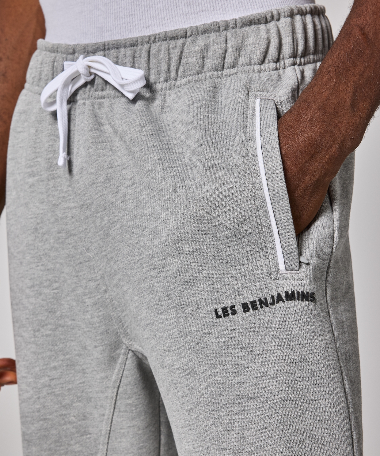 Les Benjamins Sweatpant 402