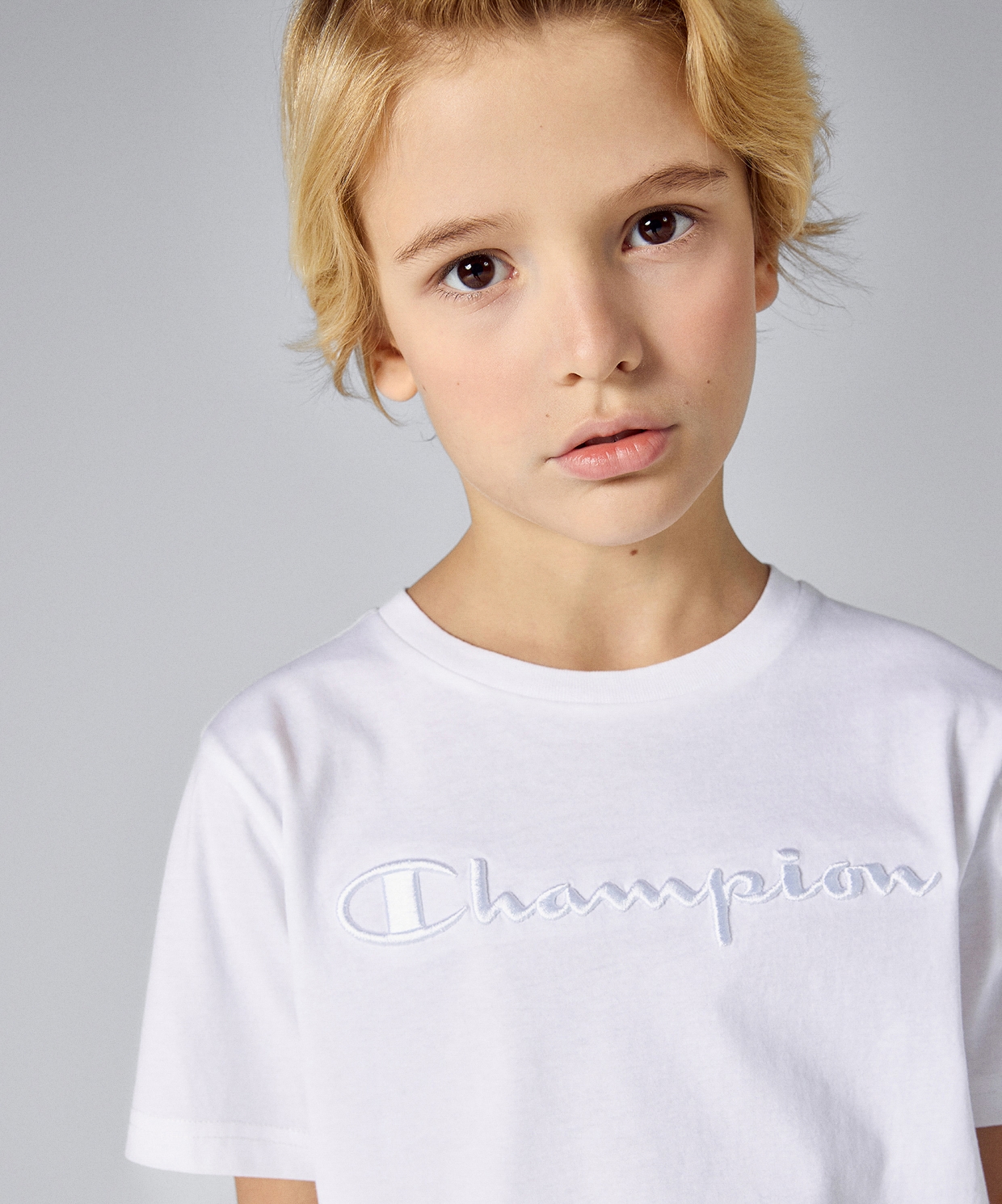 Champion logo sale t shirt