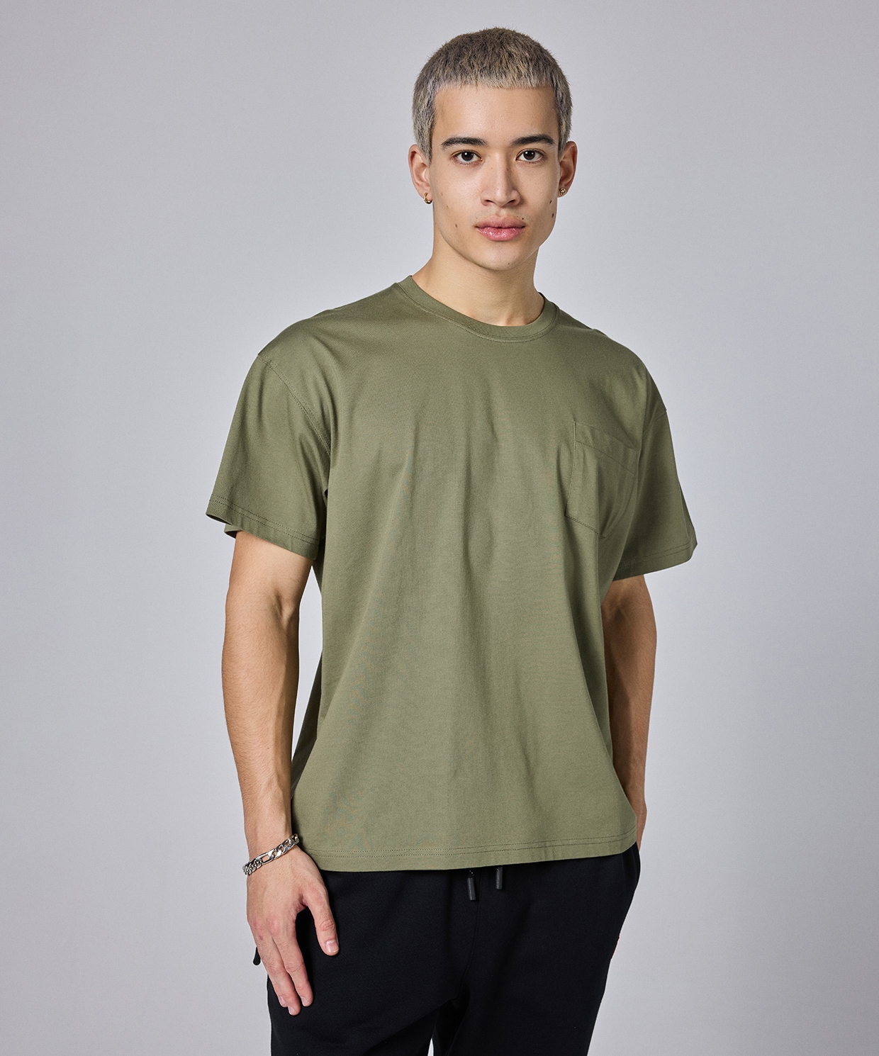 Between Sides Pocket Tee