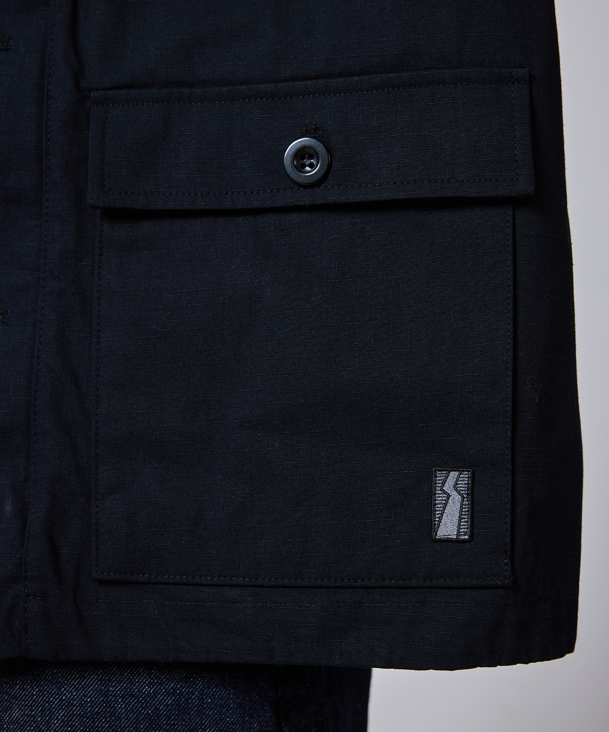 Between Sides Overshirt