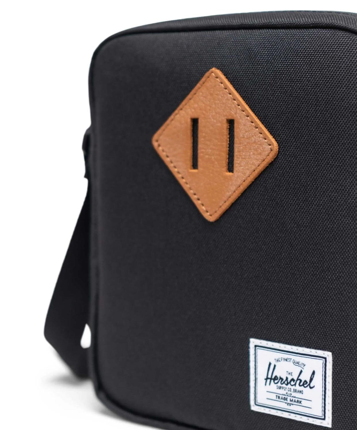 resm Herschel Heritage Crossbody