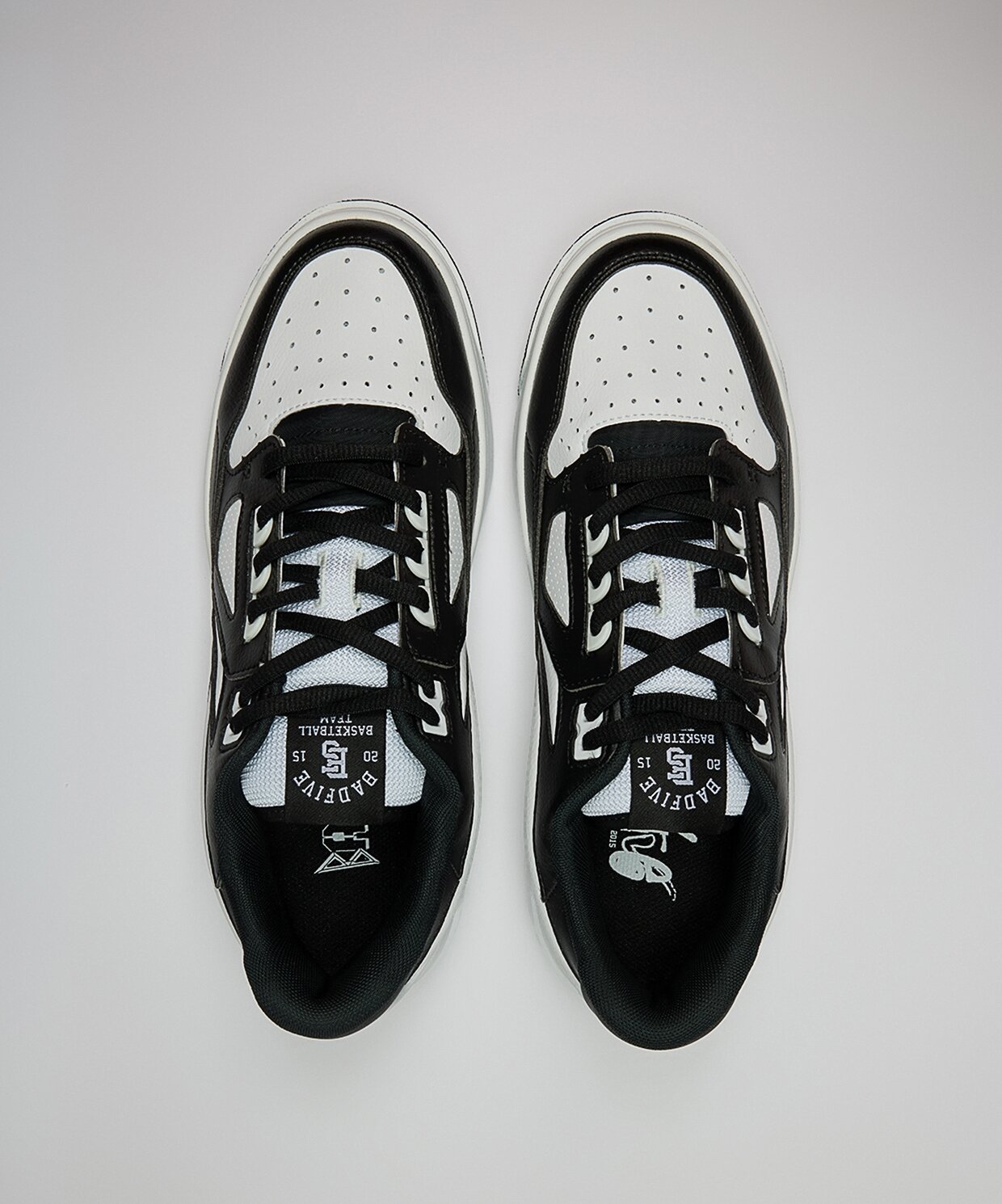 resm Li- Ning Badfive Rokkie II