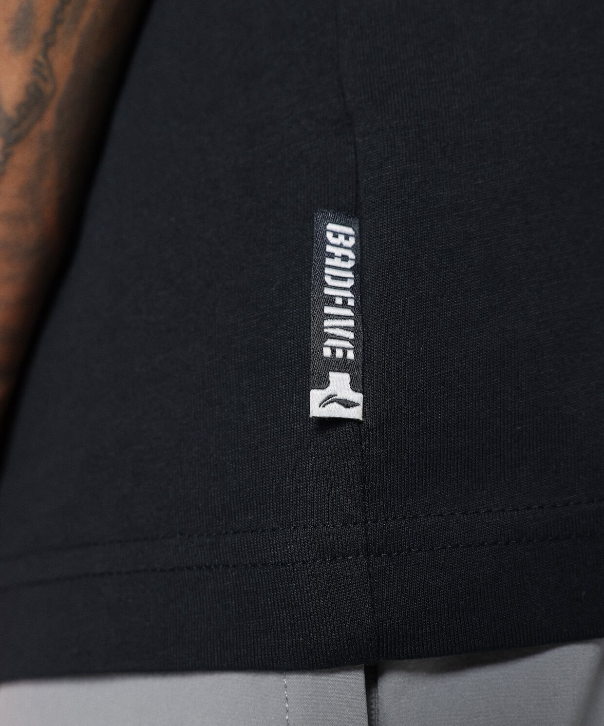 resm Li-Ning Badfive Tshirt