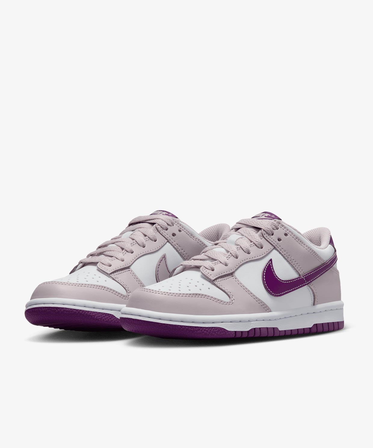 resm Nike Dunk Low (Gs)