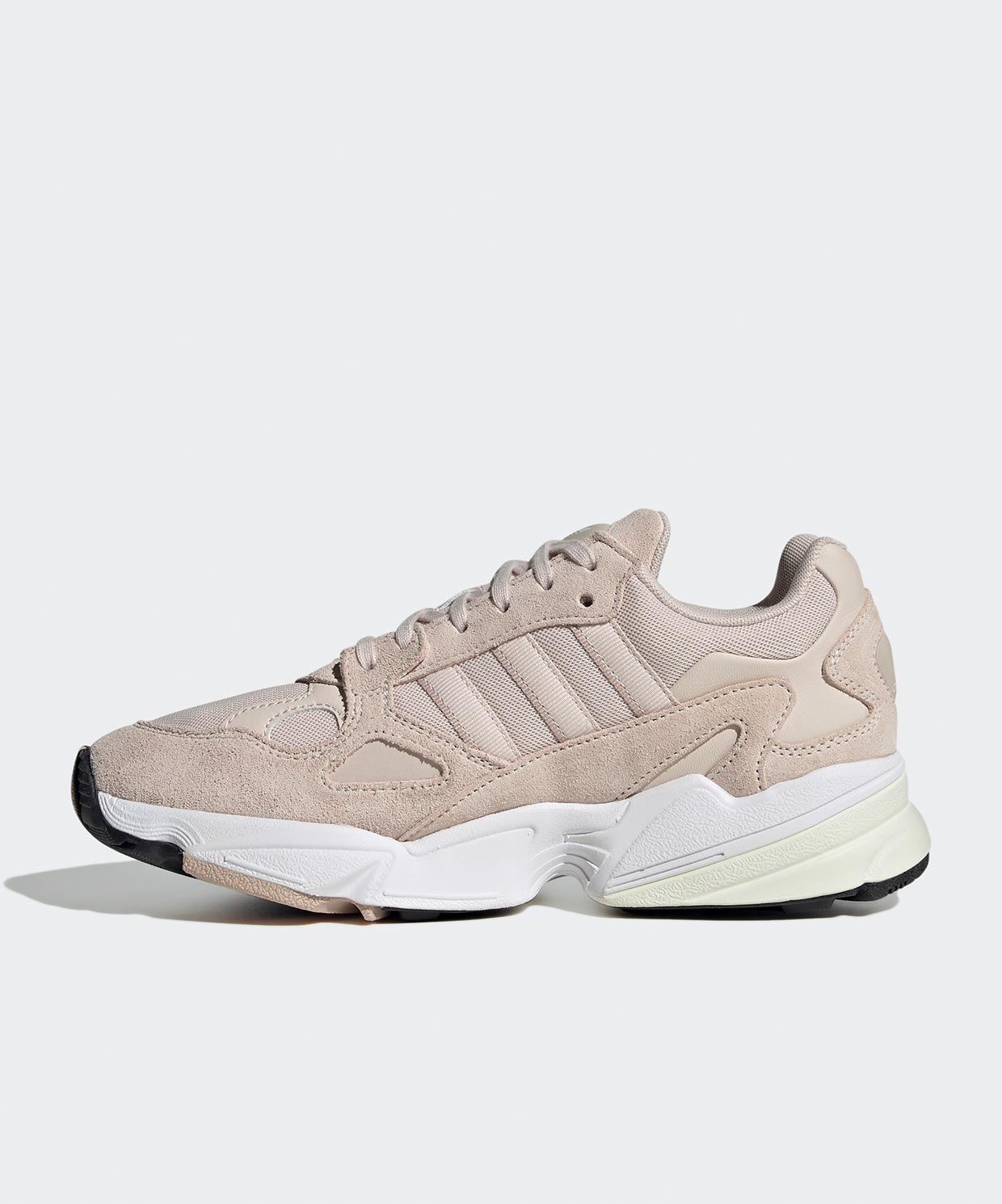 resm adidas Falcon W