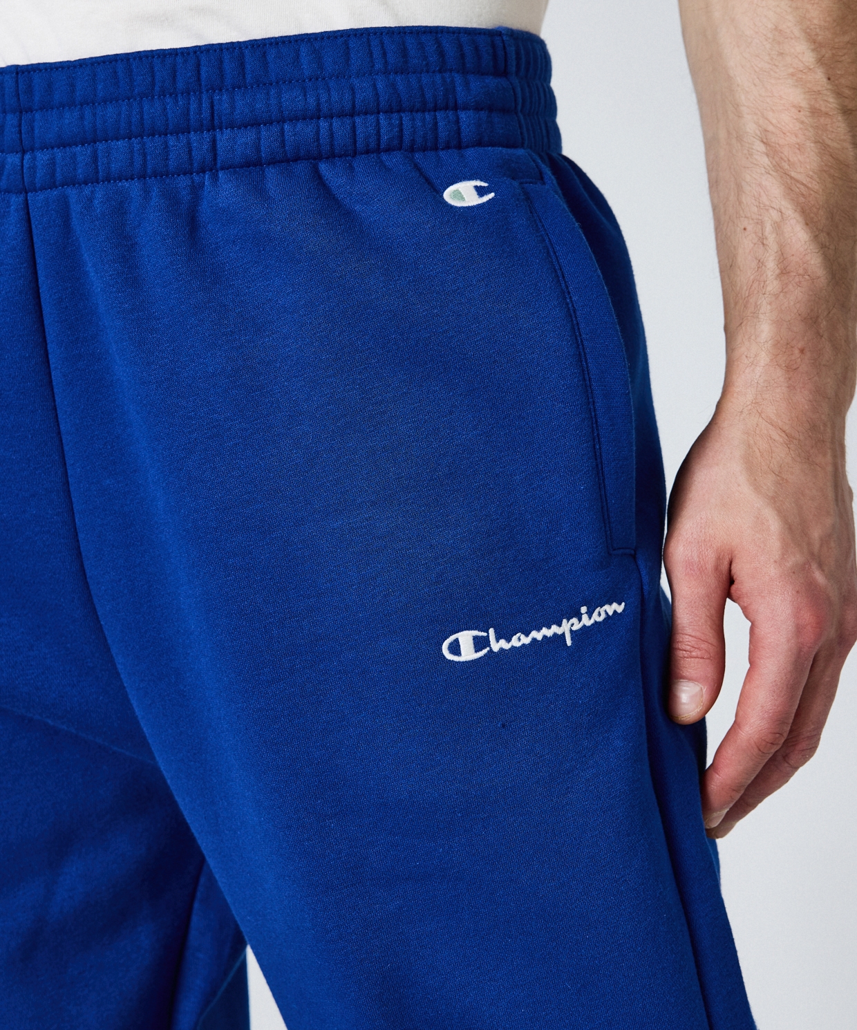 Champion Elastic Cuff Pants