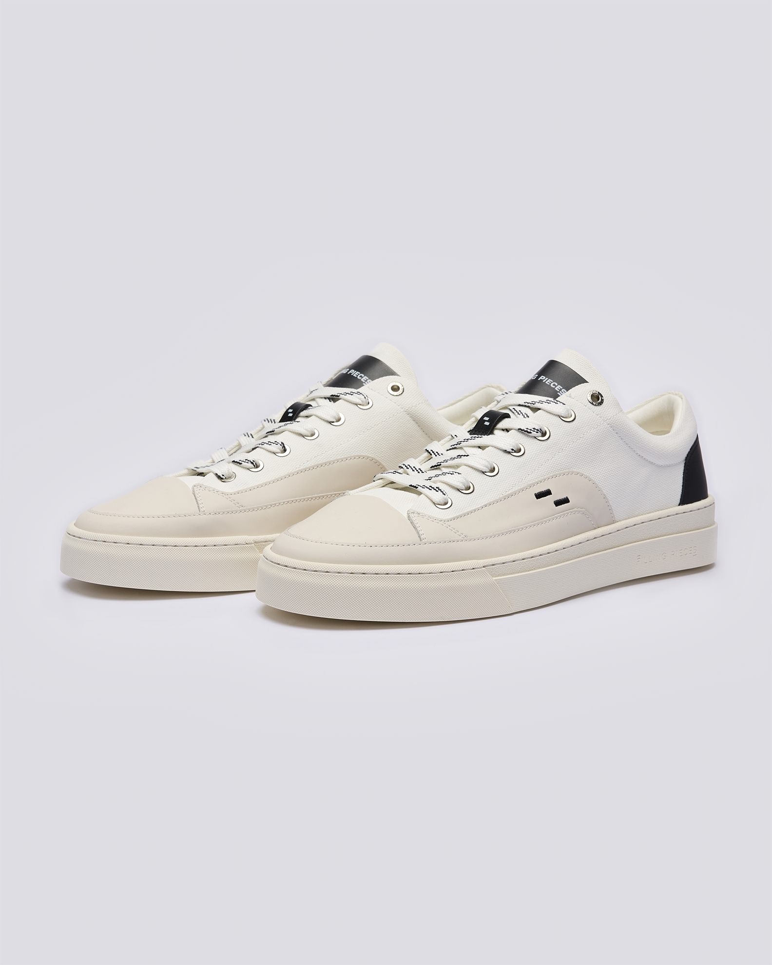 resm Filling Pieces Riviera Low