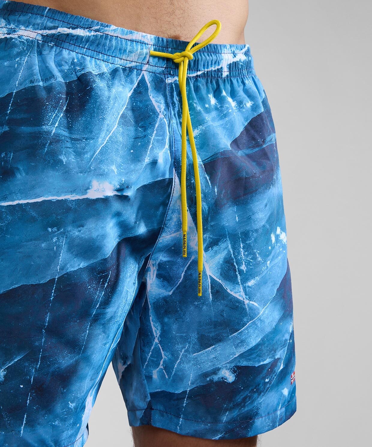 resm Napapijri V-inuvik