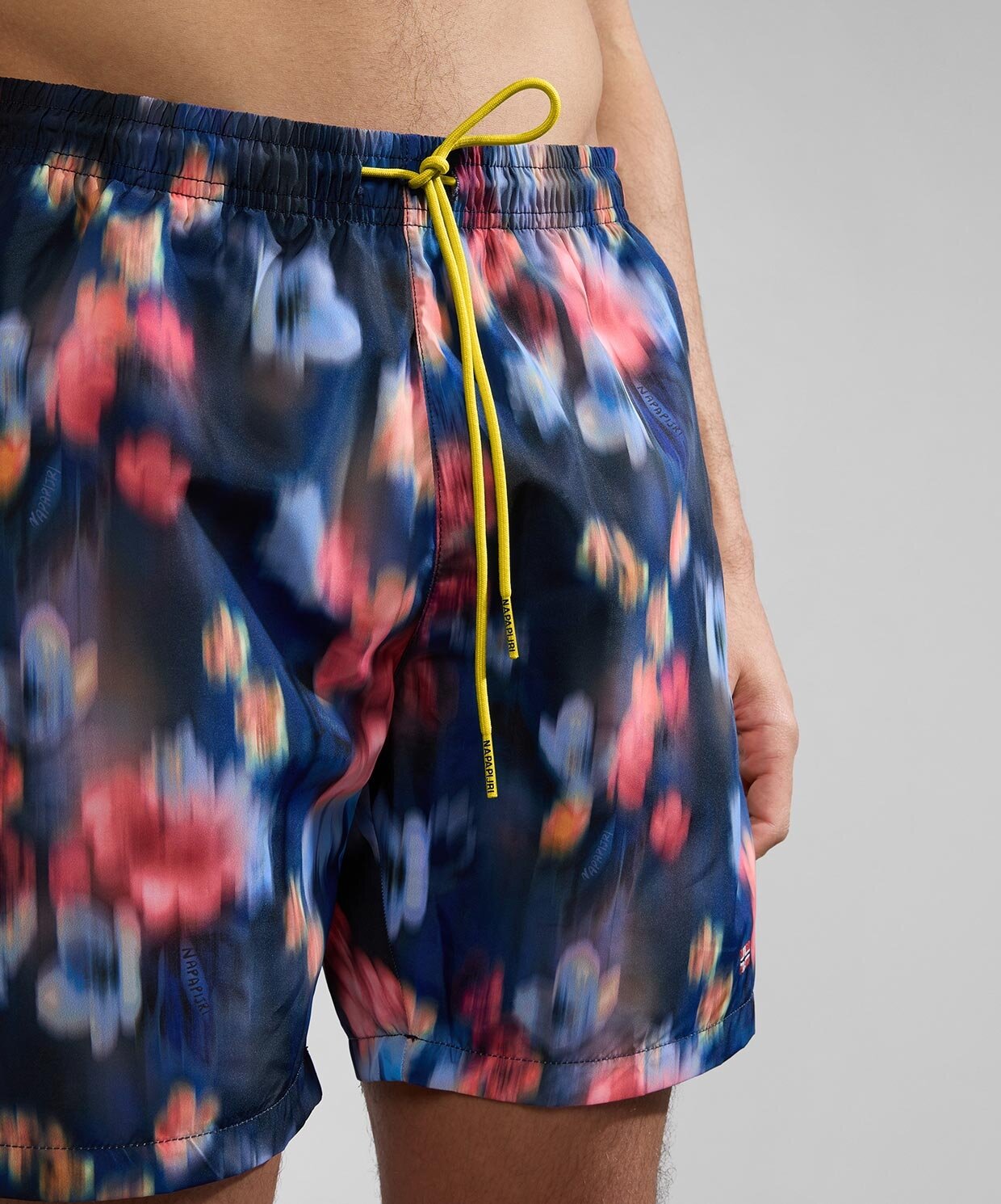 resm Napapijri V-inuvik