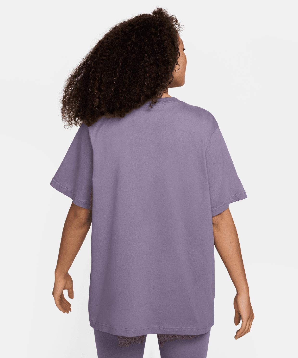 resm Nike Sportswear Essential T-Shirt