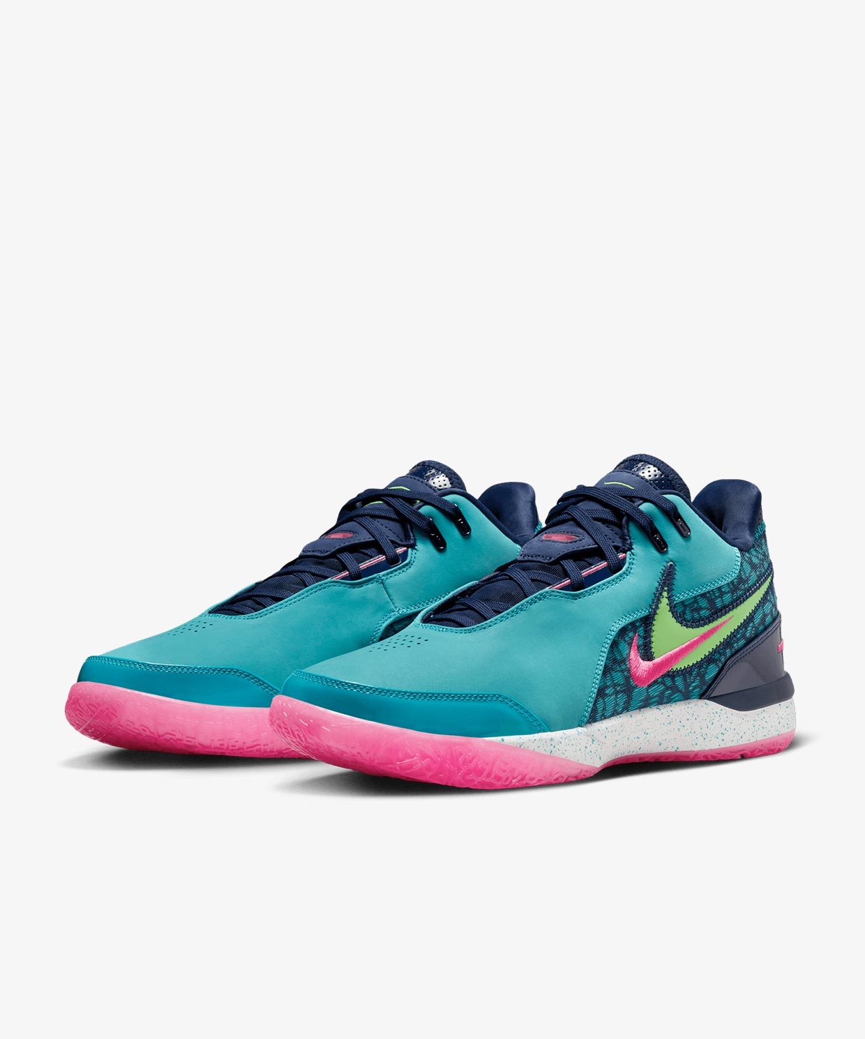 resm Nike Lebron NXXT Gen Ampd