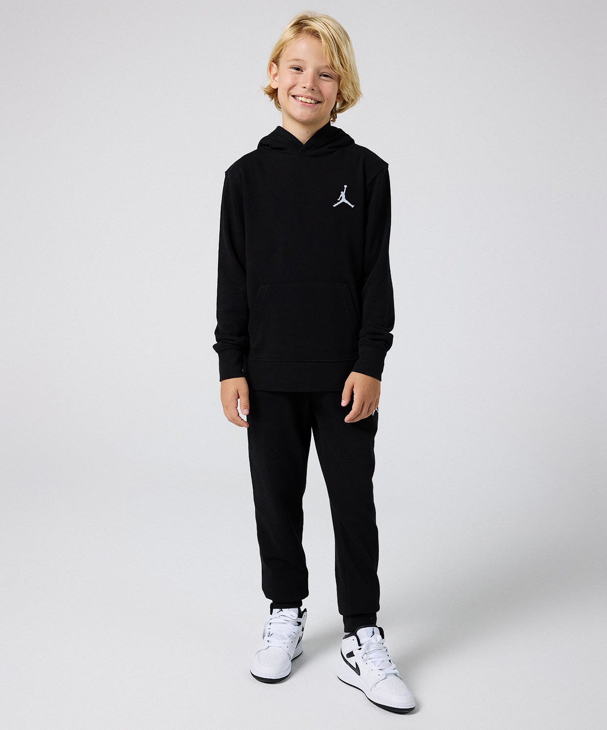 resm Jordan Jdb Mj Essentials Ft Po Hoodie