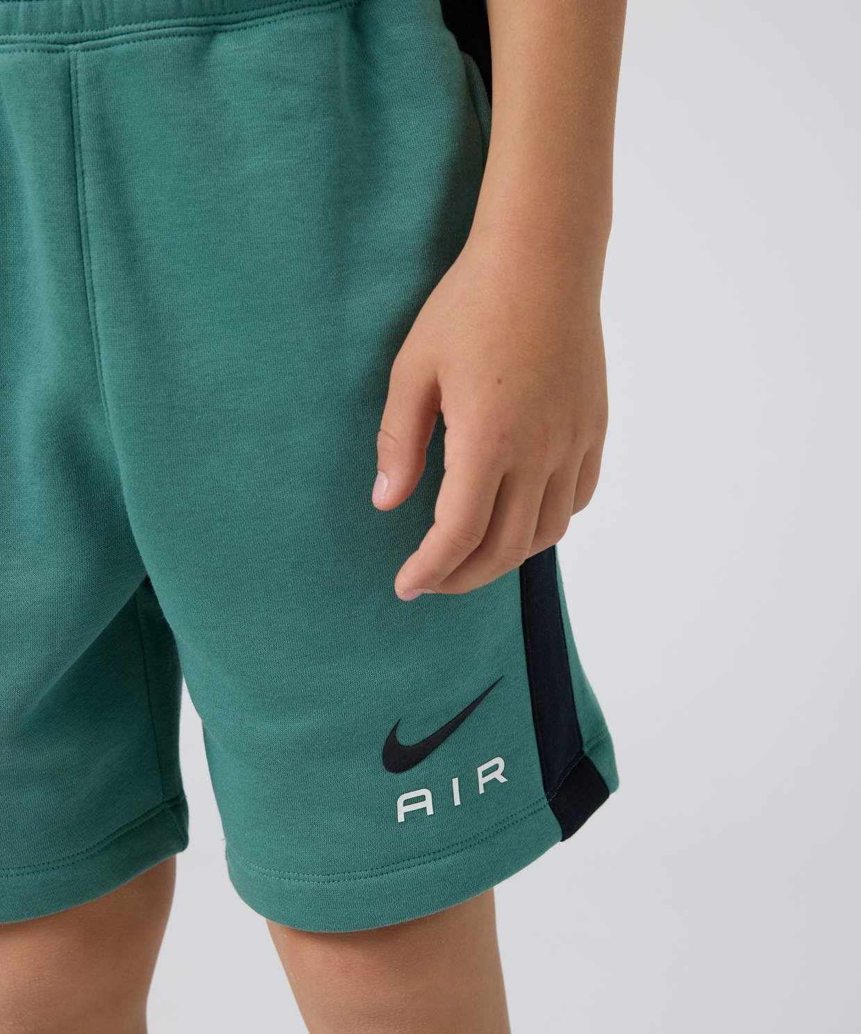 resm Nike Air Fleece Shorts