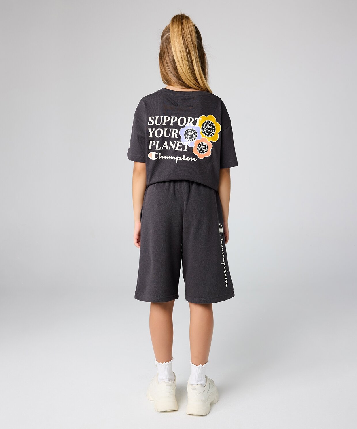 resm Champion Eco Future Bermuda