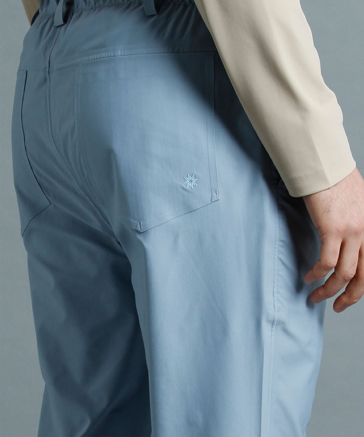 Isaora Neo Technical Chino Pant