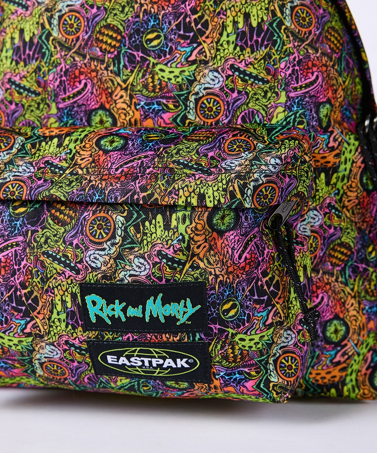 Eastpak X Rick & Morty Day Pak'R
