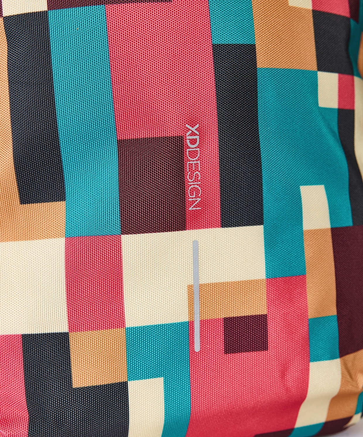 XD Design Bobby Soft Art anti-theft backpack Geometric