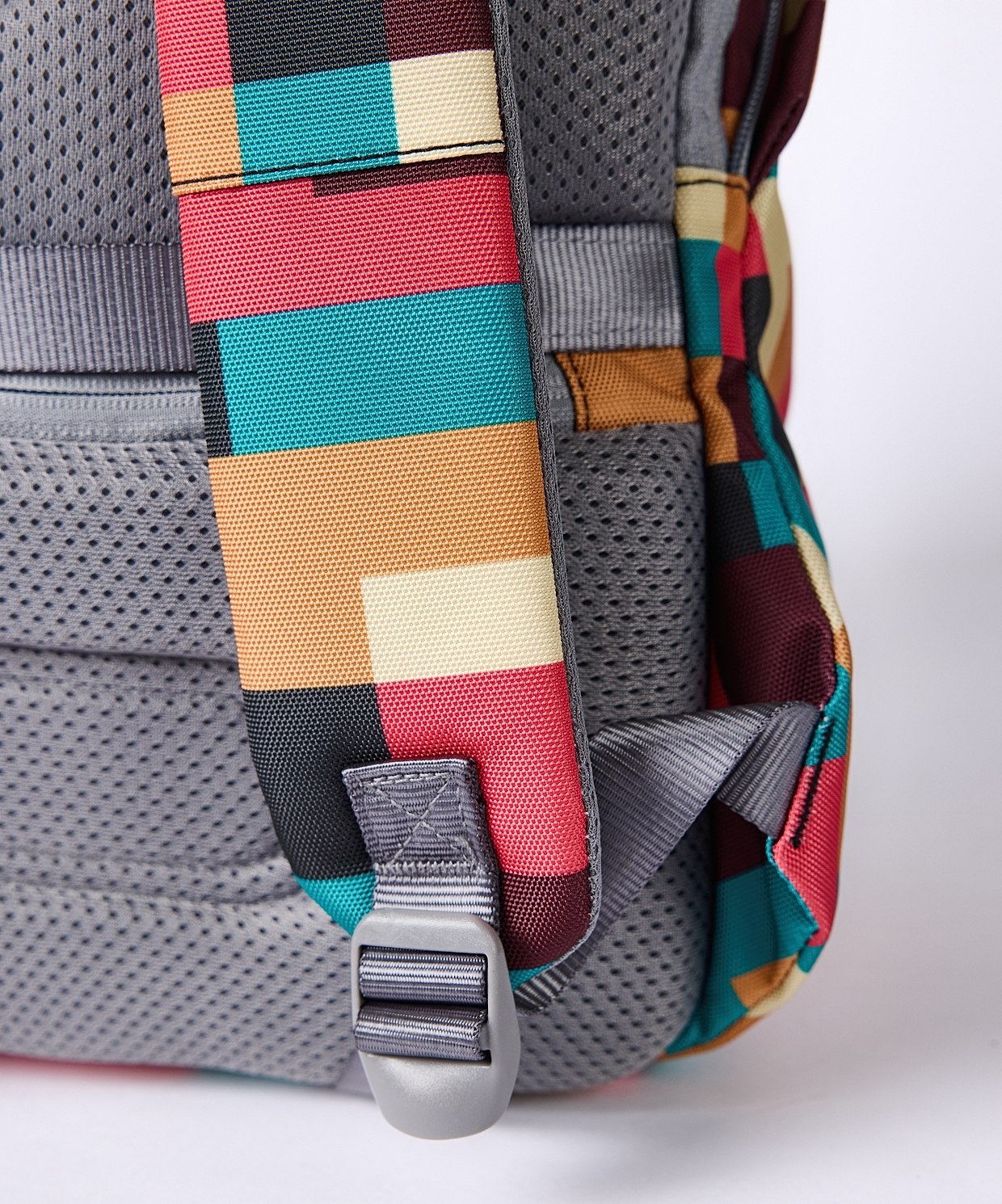 XD Design Bobby Soft Art anti-theft backpack Geometric