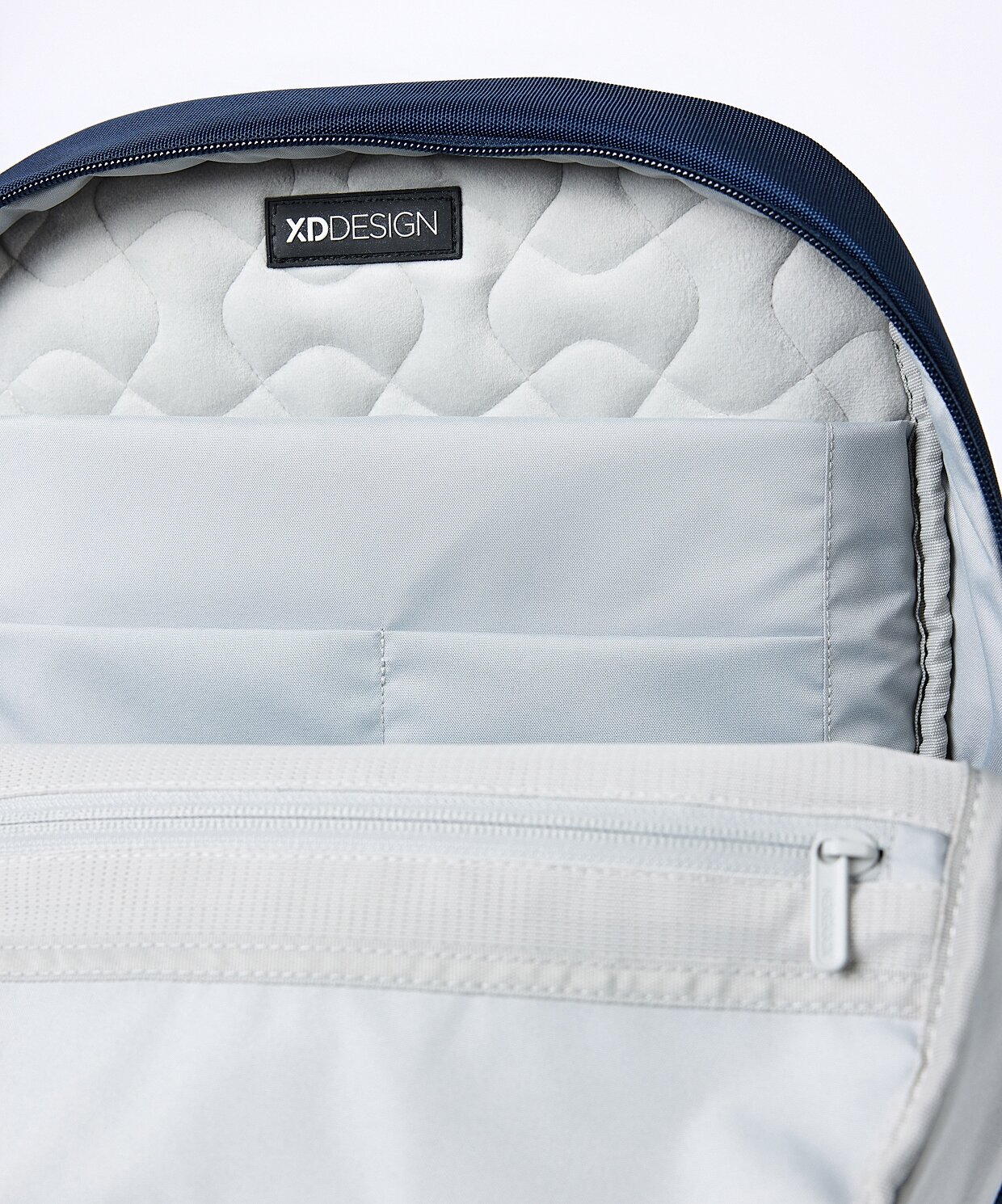 resm XD Design Soft Daypack Hırsızlık Önleyici Sırt Çantası