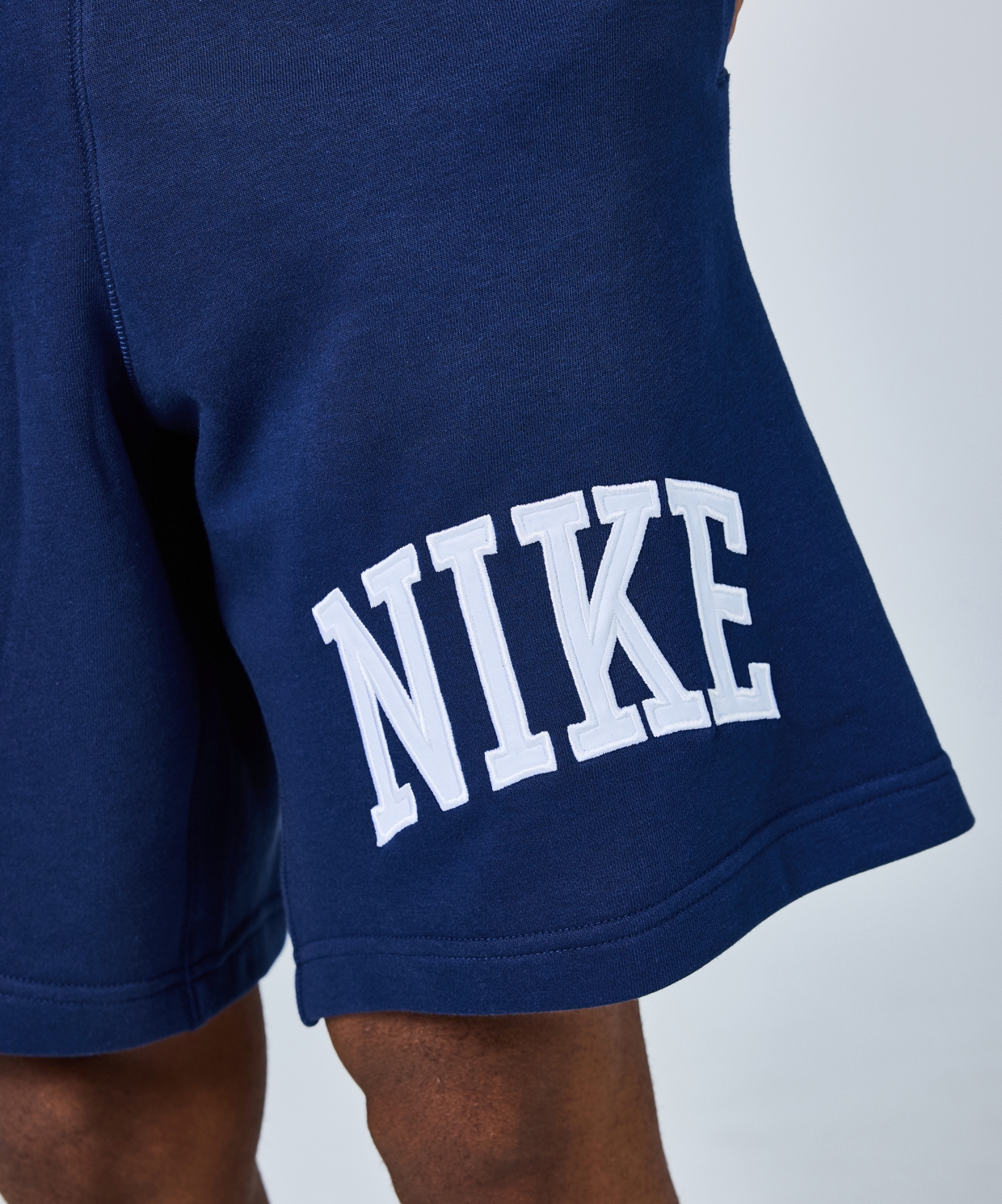 resm Nike Sportswear Club French Terry Shorts