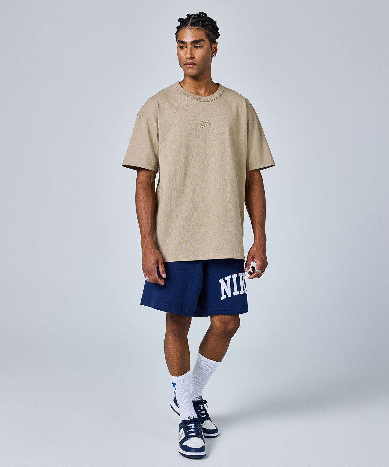 resm Nike Sportswear Club French Terry Shorts