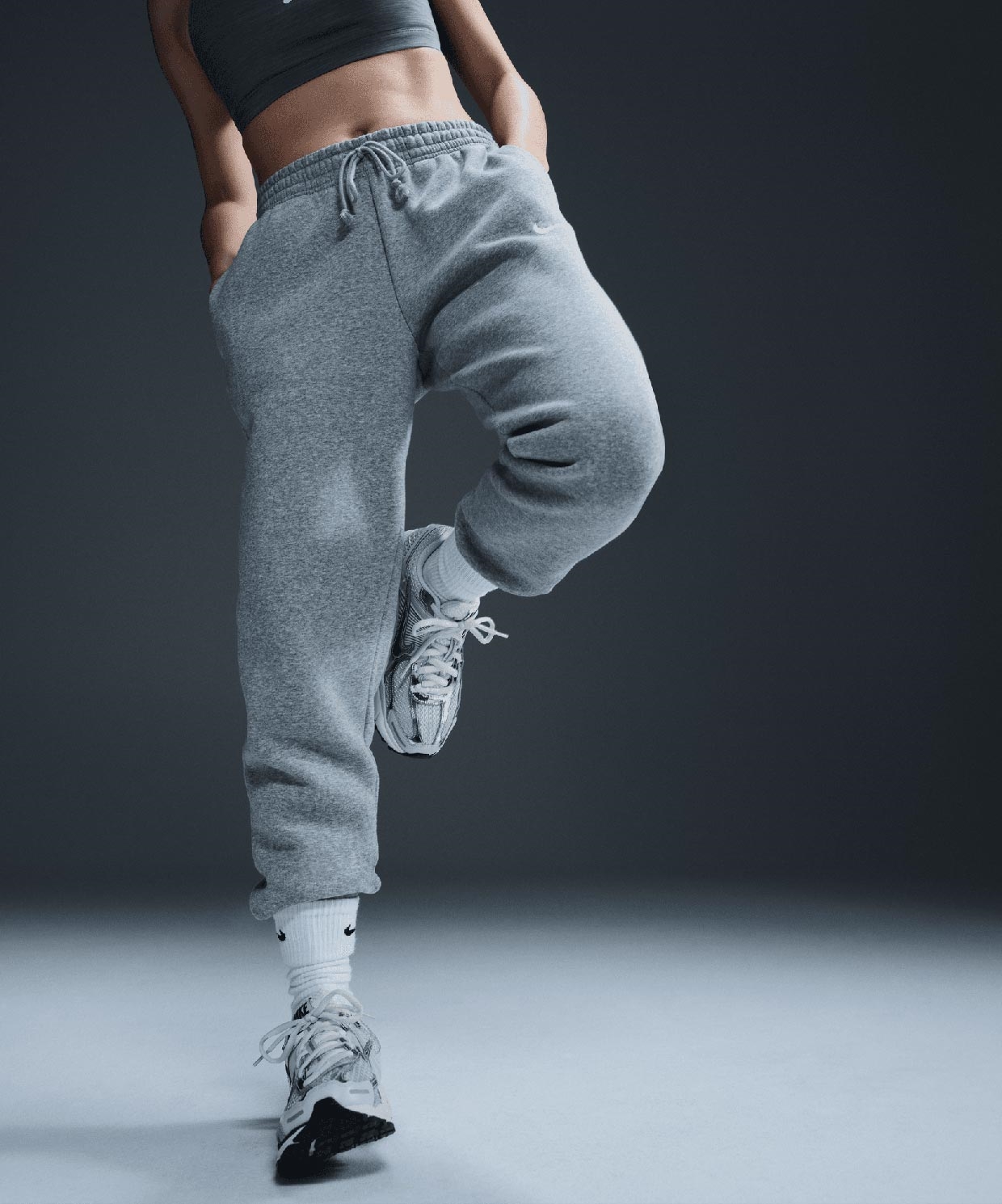 resm Nike Sportswear Phoenix Fleece Sweatpants