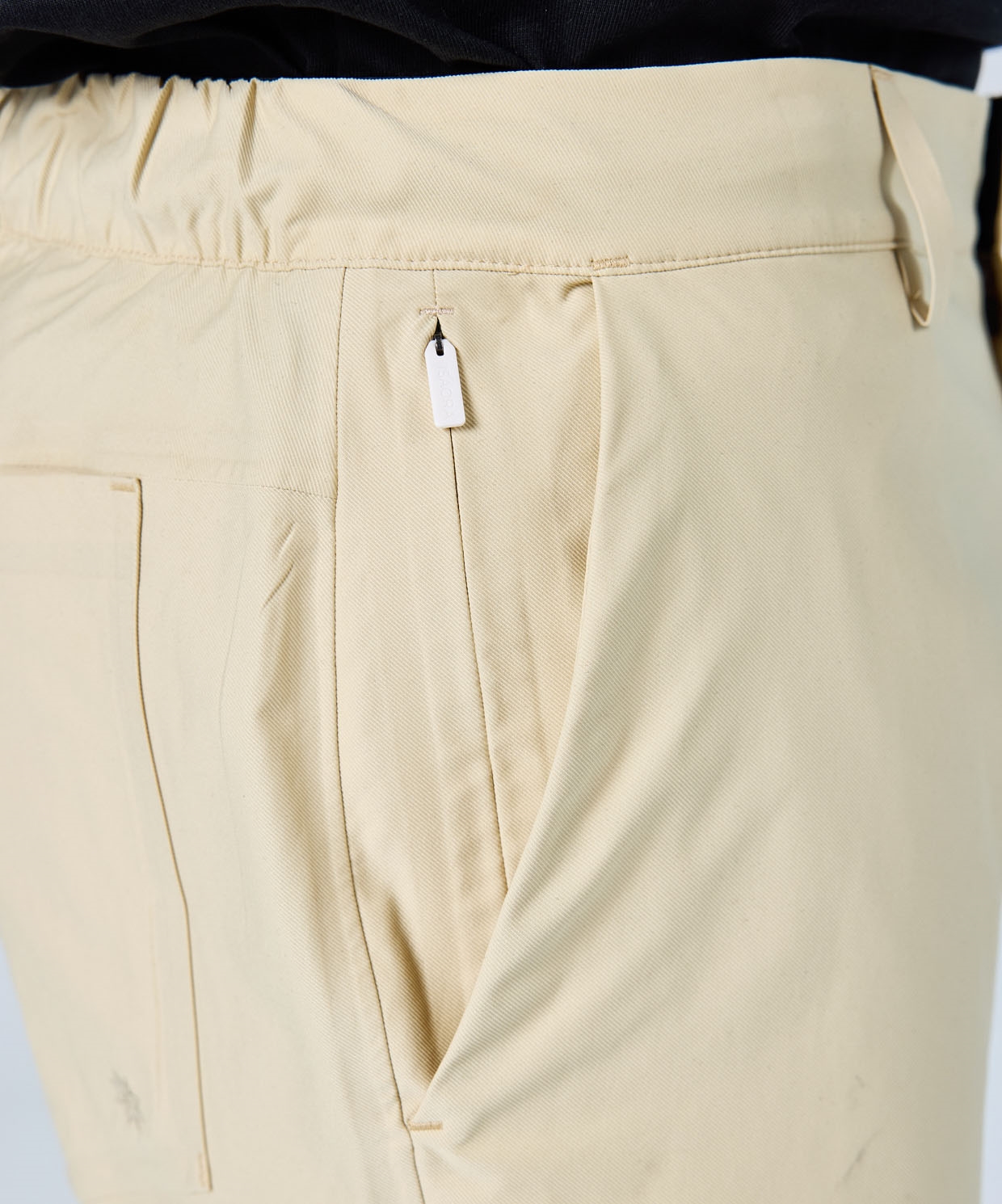 Isaora Neo Technical Chino Pant