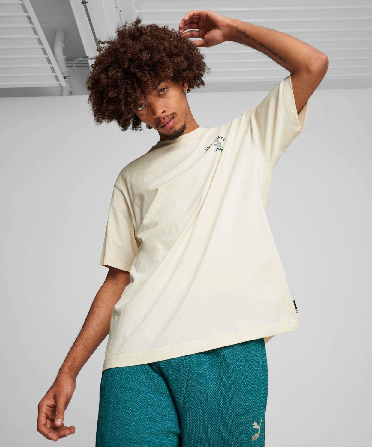 resm Puma Graphics Grow Playful Tee