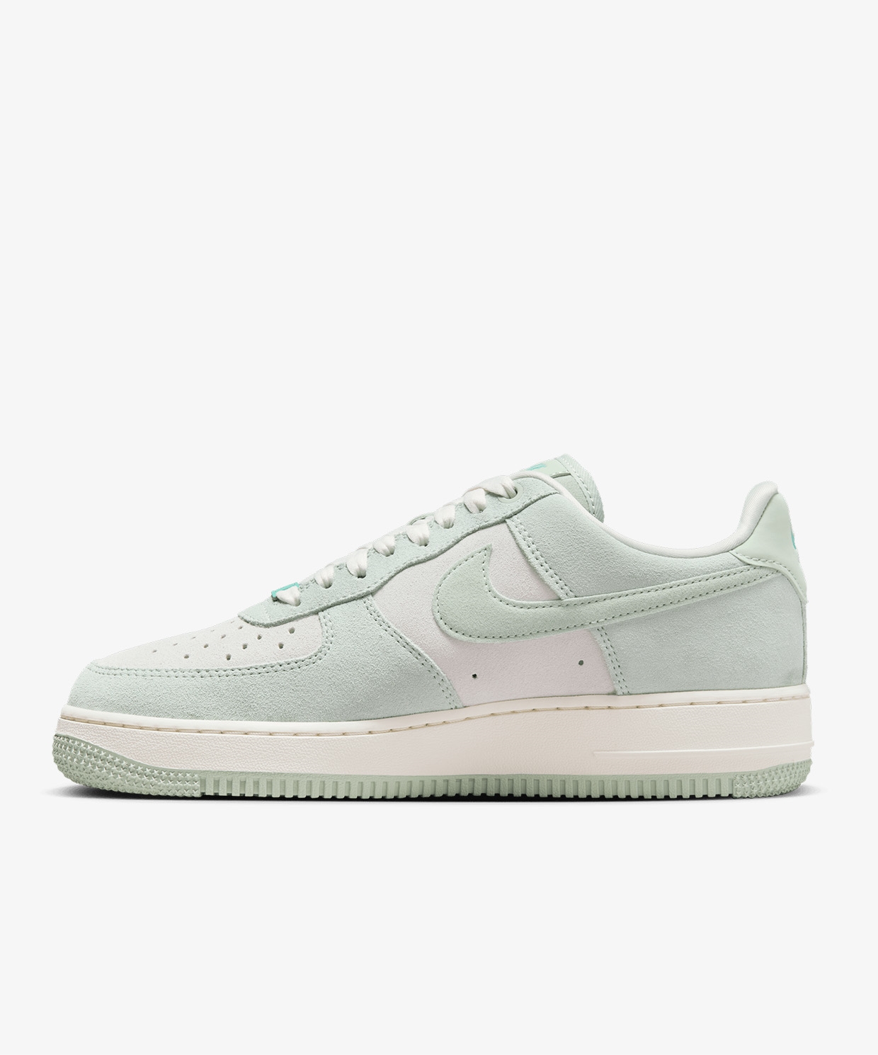 resm Nike Air Force 1 '07 Se