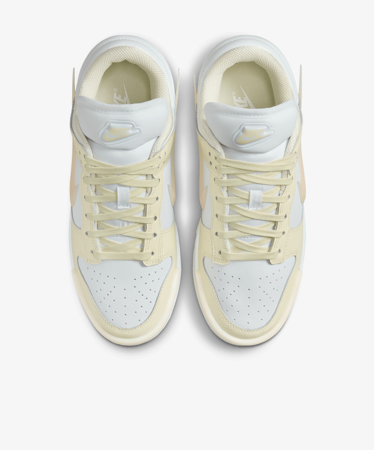 resm Nike Dunk Low Twist