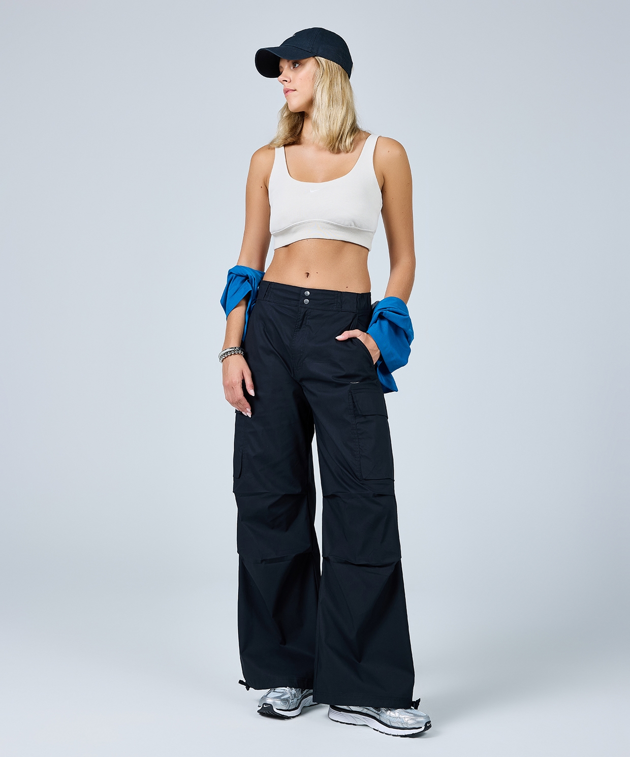 resm Nike Sportswear Chill Terry Cropped Tank