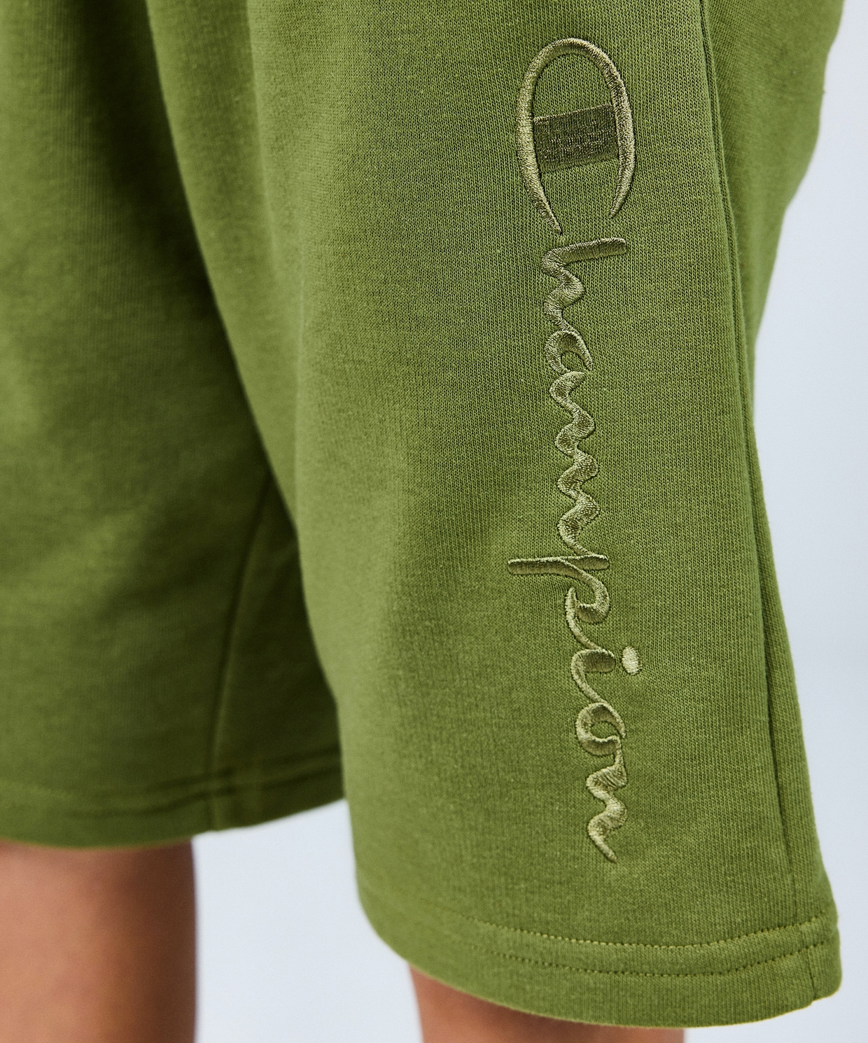Champion Bermuda