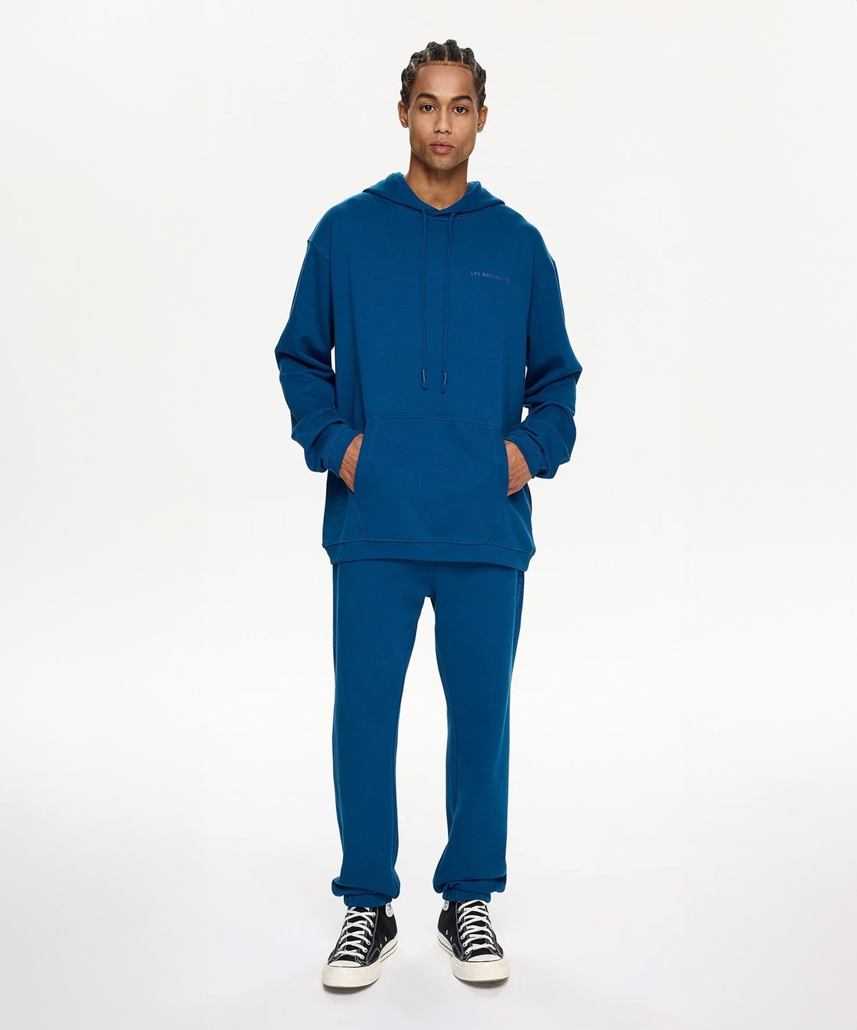 Les Benjamins Essentials Hoodie 302