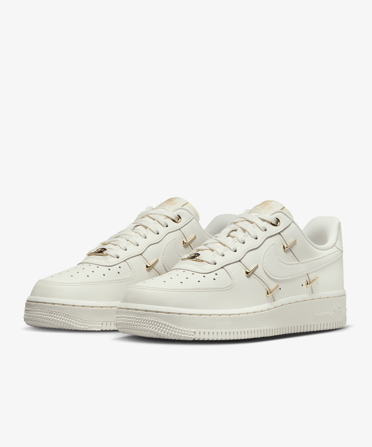 Nike Air Force 1 07 LX